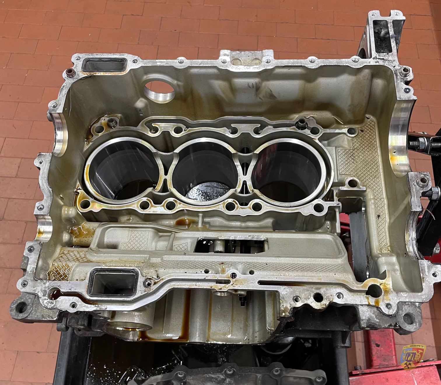 Porsche 997 Carrera NL Wasserboxer Motorschaden Reparatur bei Albert Motorsport