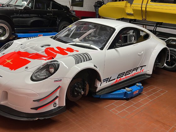 Porsche 991 GT3 Cup AMS Revision Lackierung Aero Modifikationen