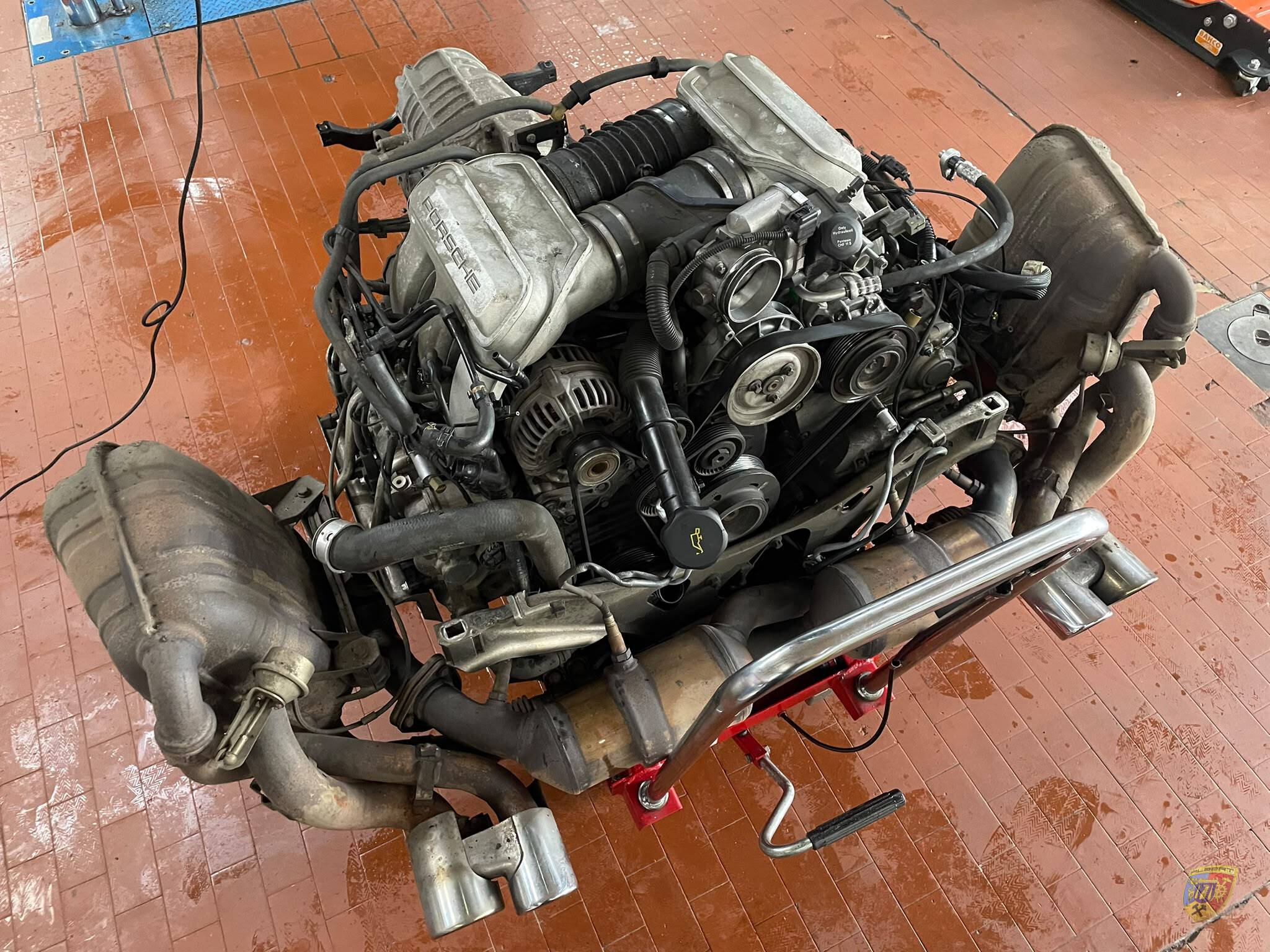 Porsche 997 Carrera 4 S Targa Motorschaden Reparatur bei Albert Motorsport