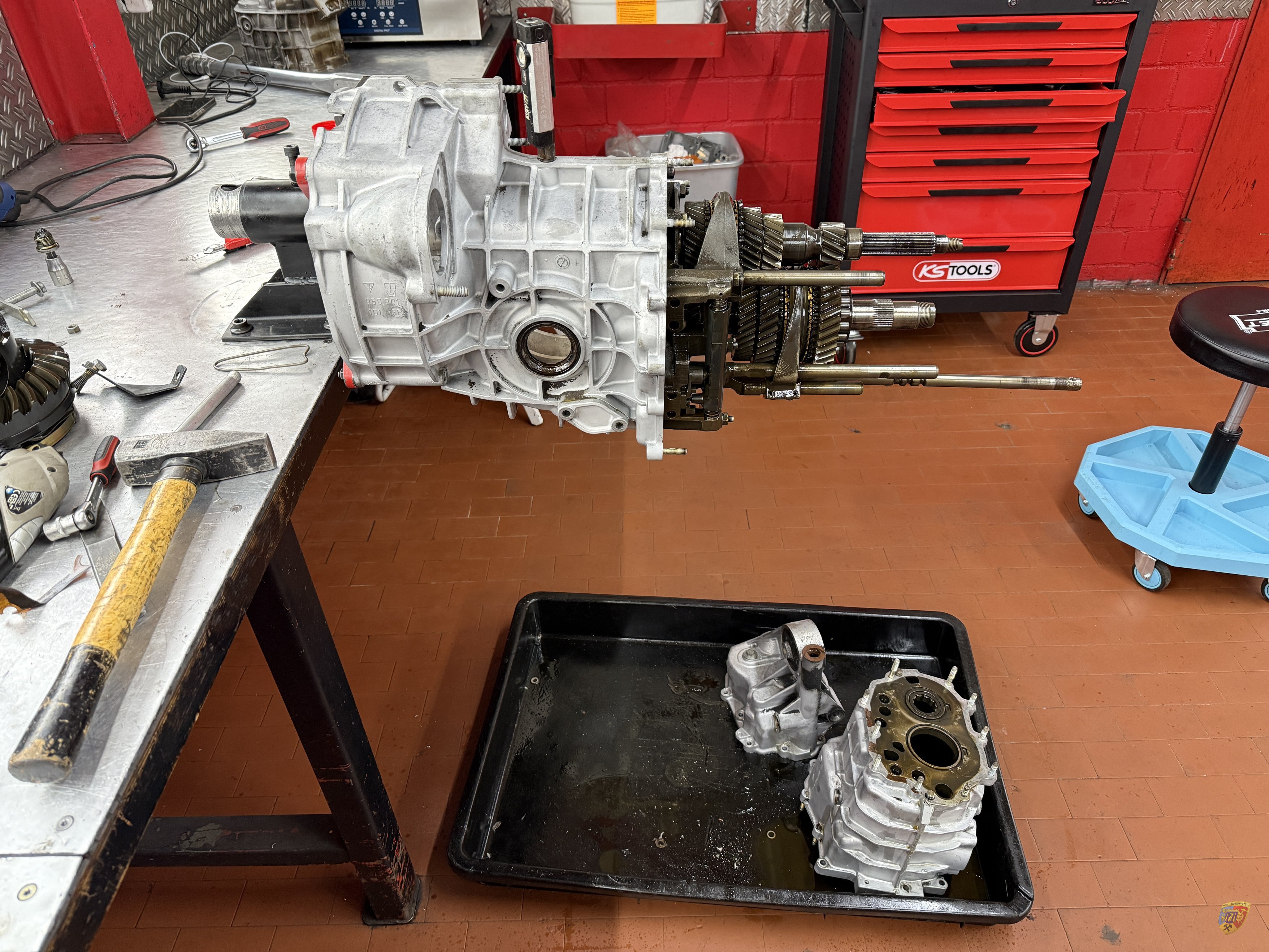 Porsche 964 Carrera Cabrio 5 Gang Getriebe Sichtung ggfs. Reparatur