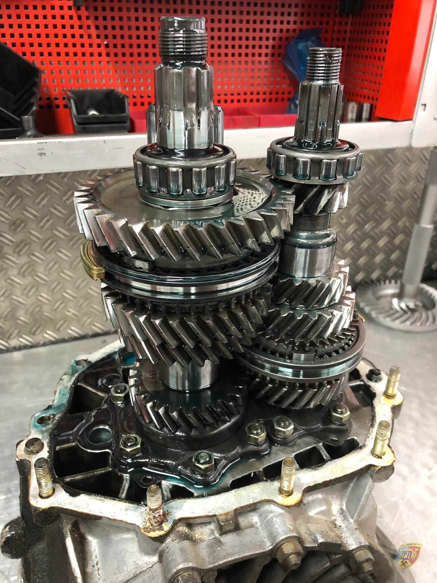 Porsche 911 Getriebe Schaden am 915 Getriebe Asphalt Rebellen - Reimann
