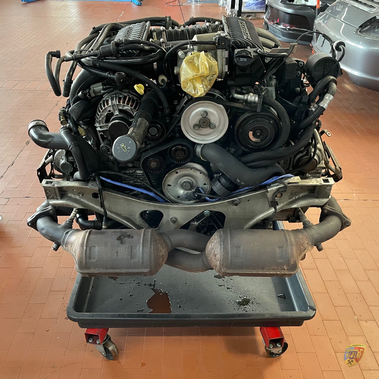Porsche 996 Carrera 4S d’Alexandru — réparation après une casse moteur chez Albert Motorsport