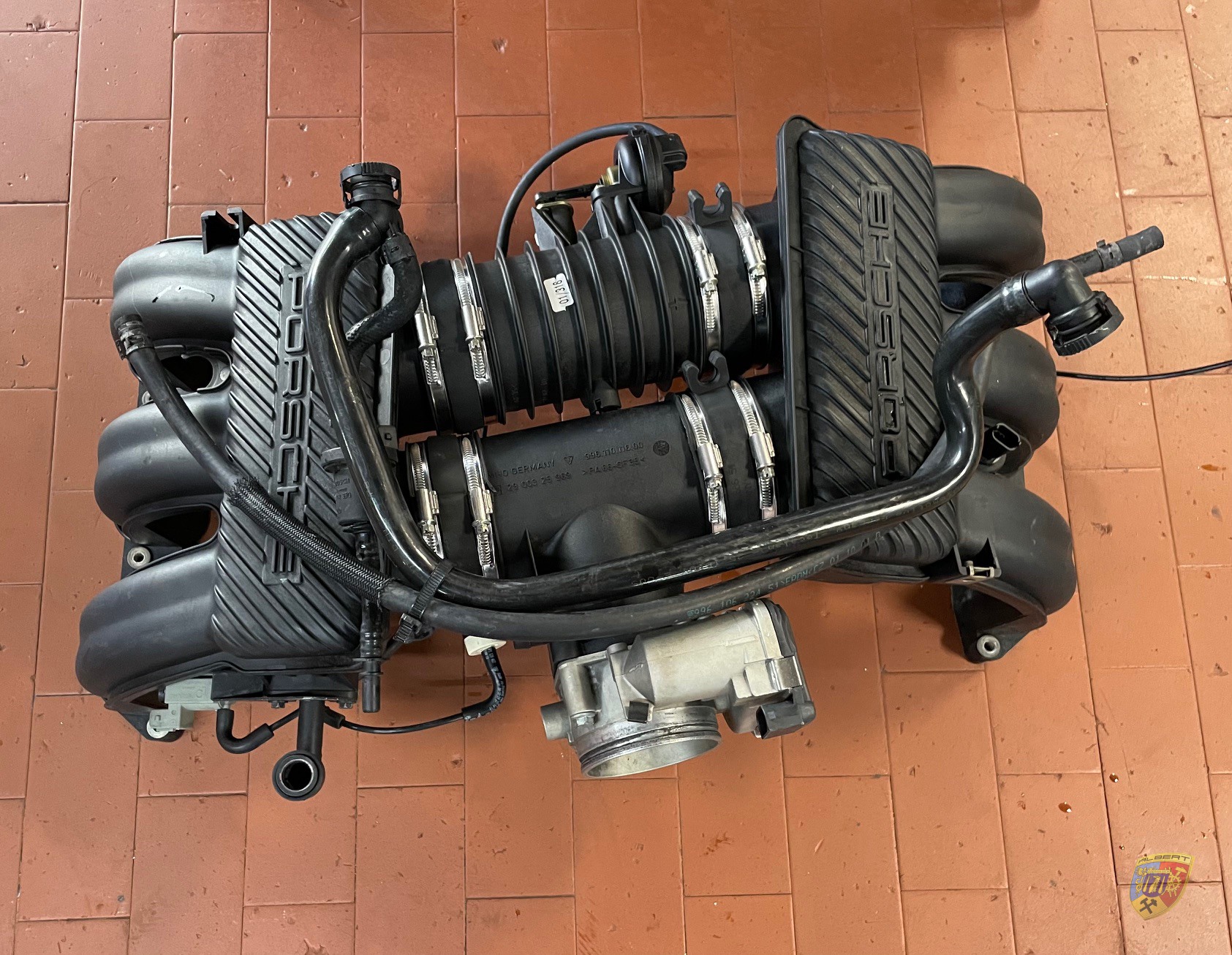 Porsche 996 Carrera 4S d’Alexandru — réparation après une casse moteur chez Albert Motorsport