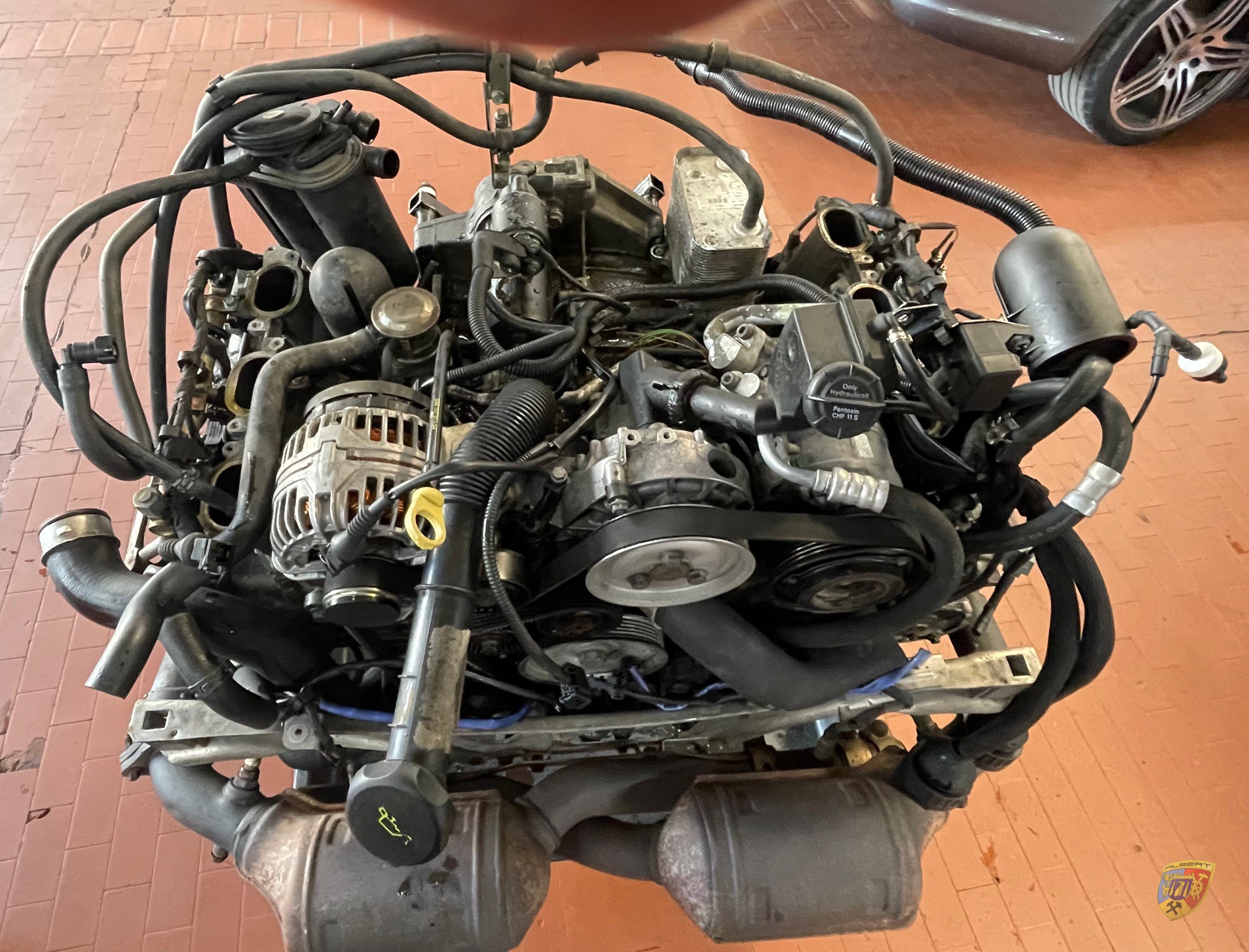 Porsche 996 Carrera 4S d’Alexandru — réparation après une casse moteur chez Albert Motorsport