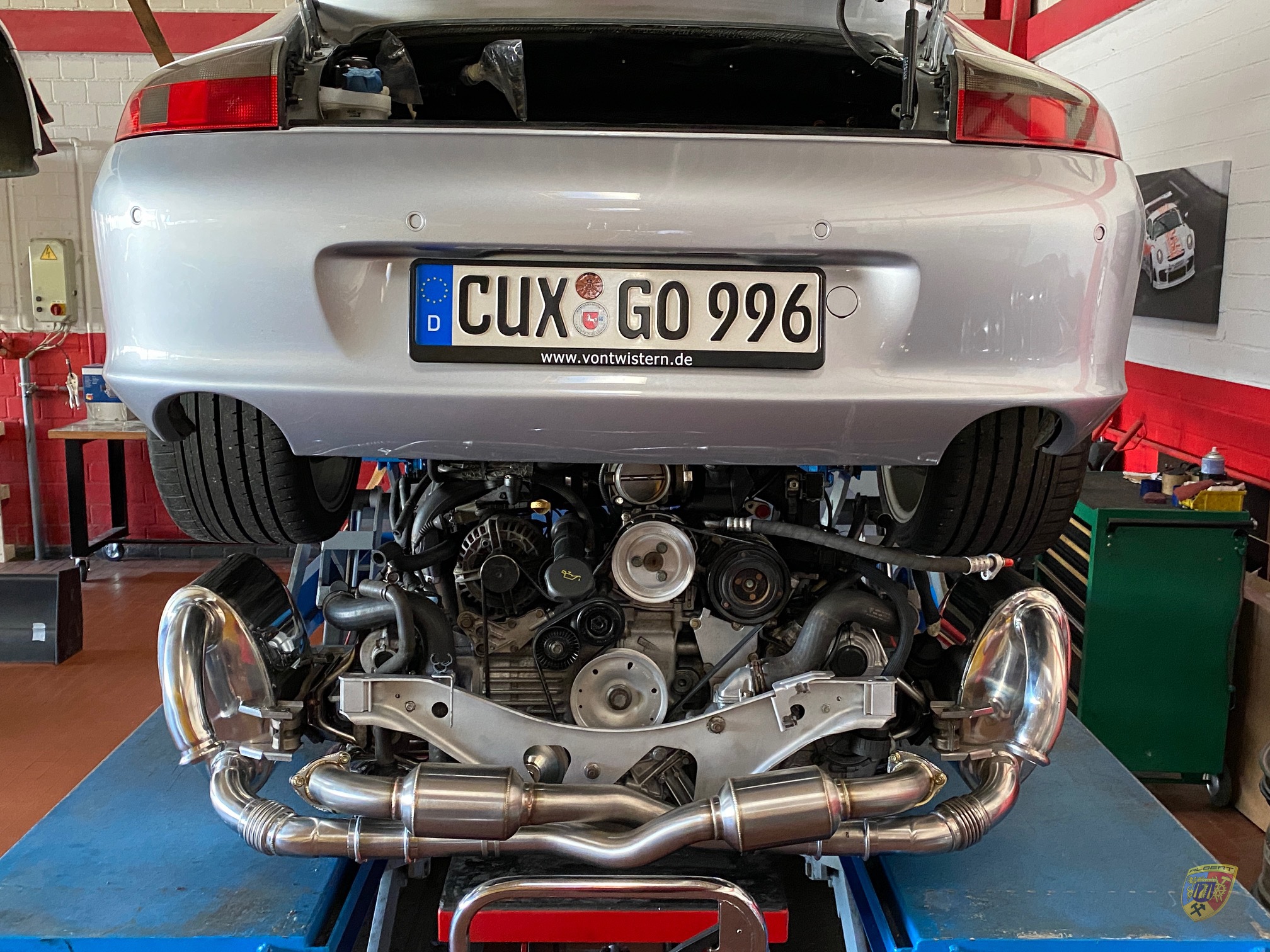 Porsche 996 Carrera Motorrevision Sally