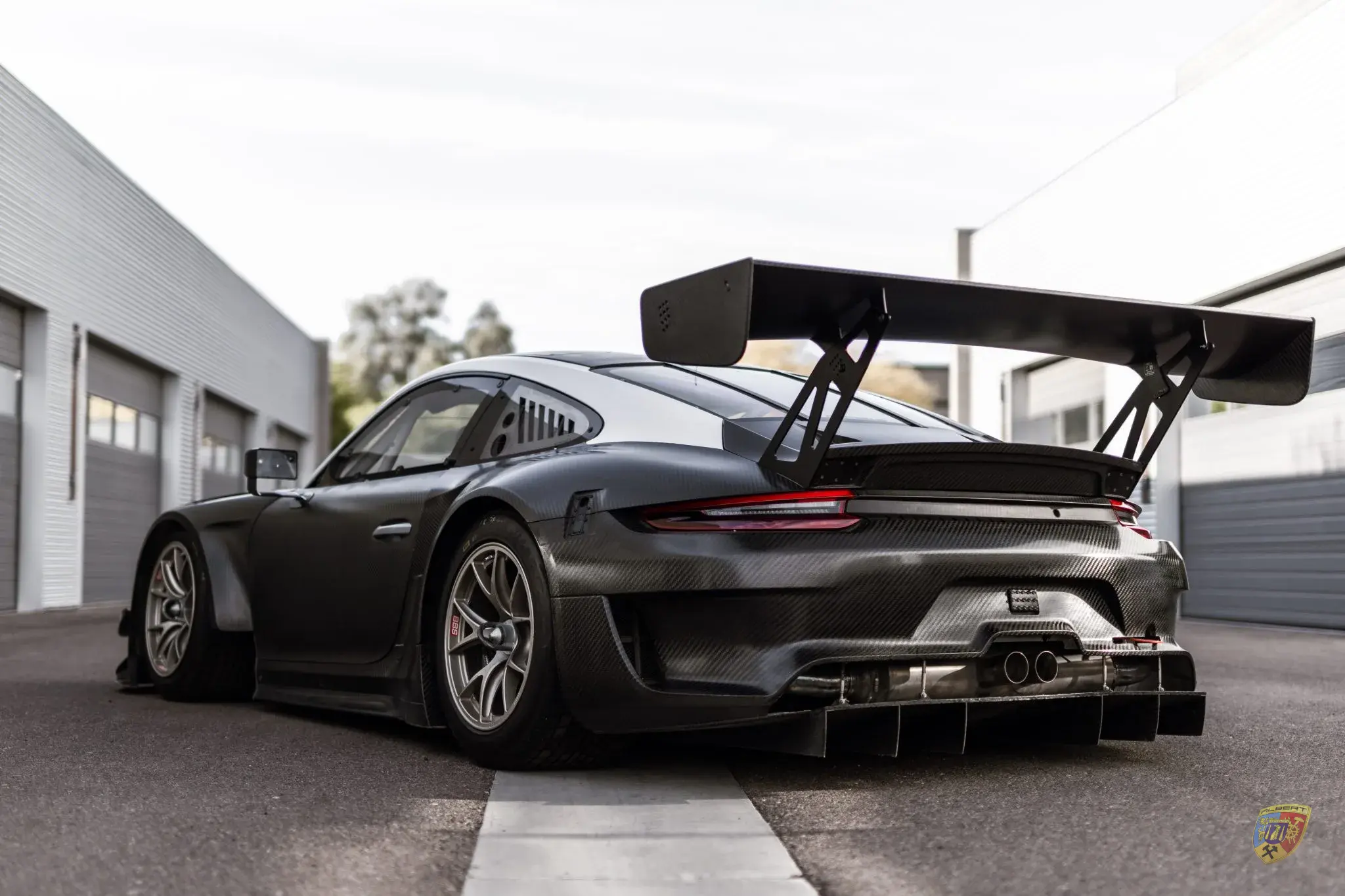 Porsche 991.2 GT3 R Auto und Ersatzteile