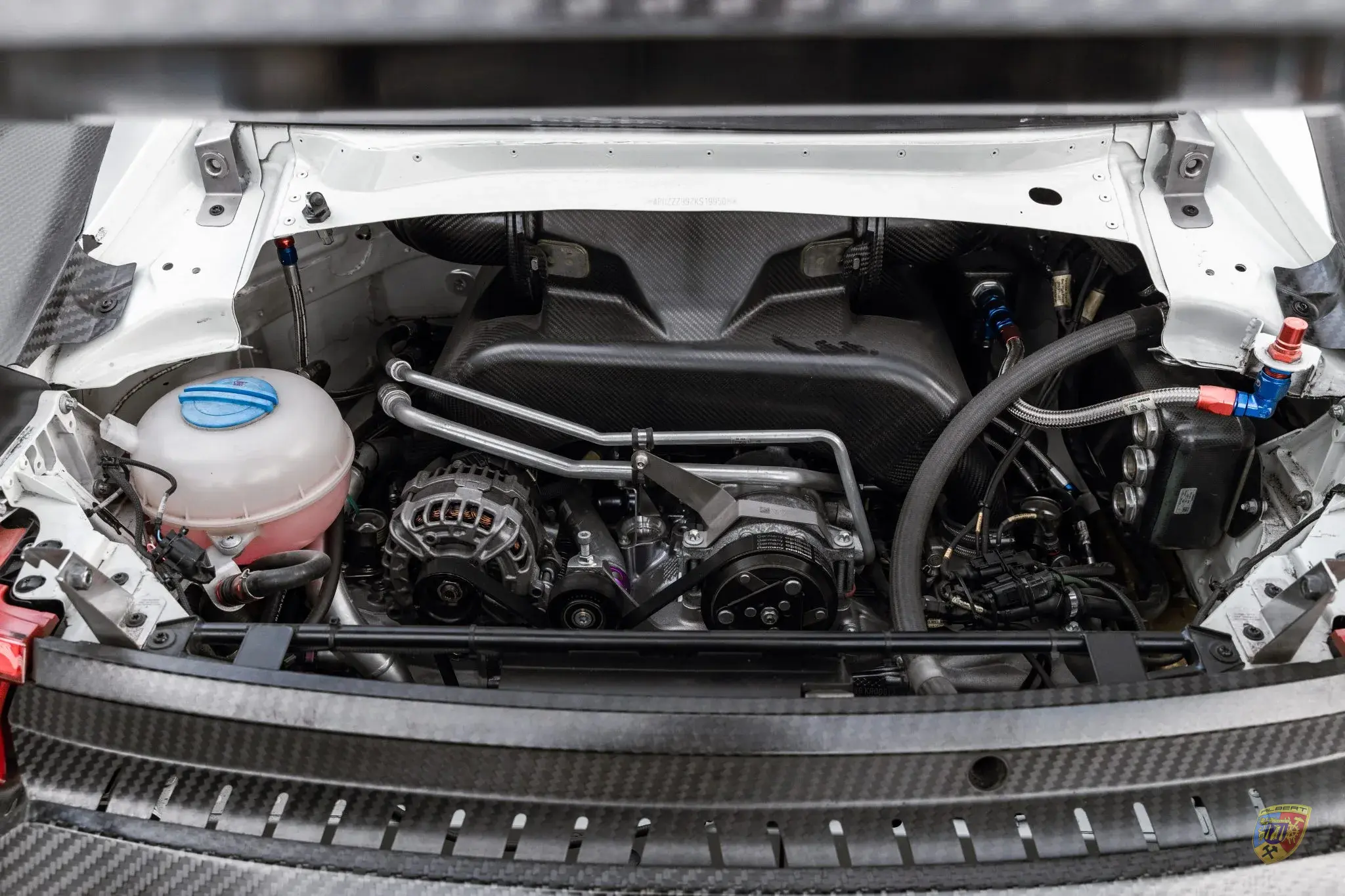 Porsche 991.2 GT3 R Auto und Ersatzteile