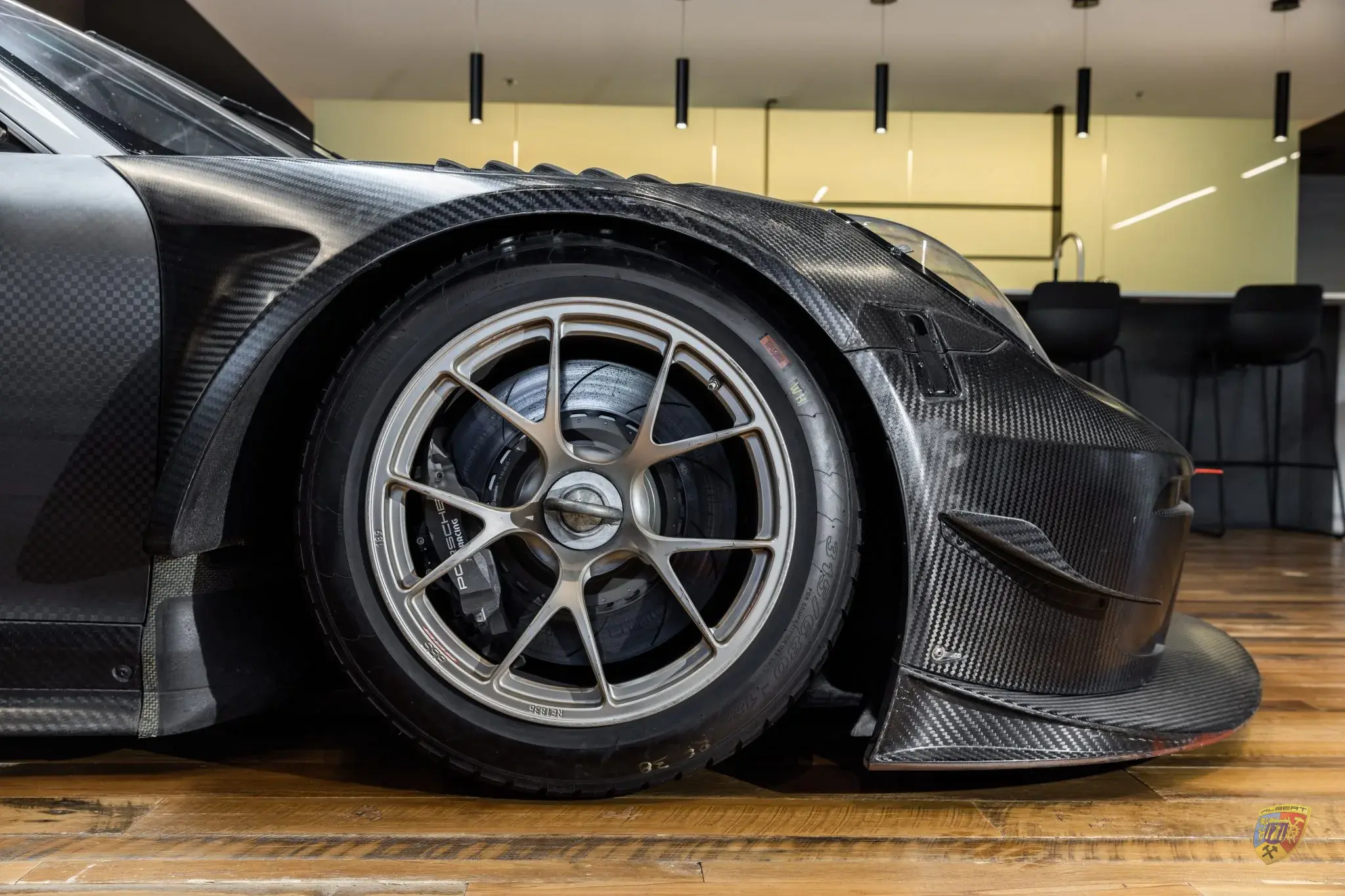 Porsche 991.2 GT3 R Auto und Ersatzteile