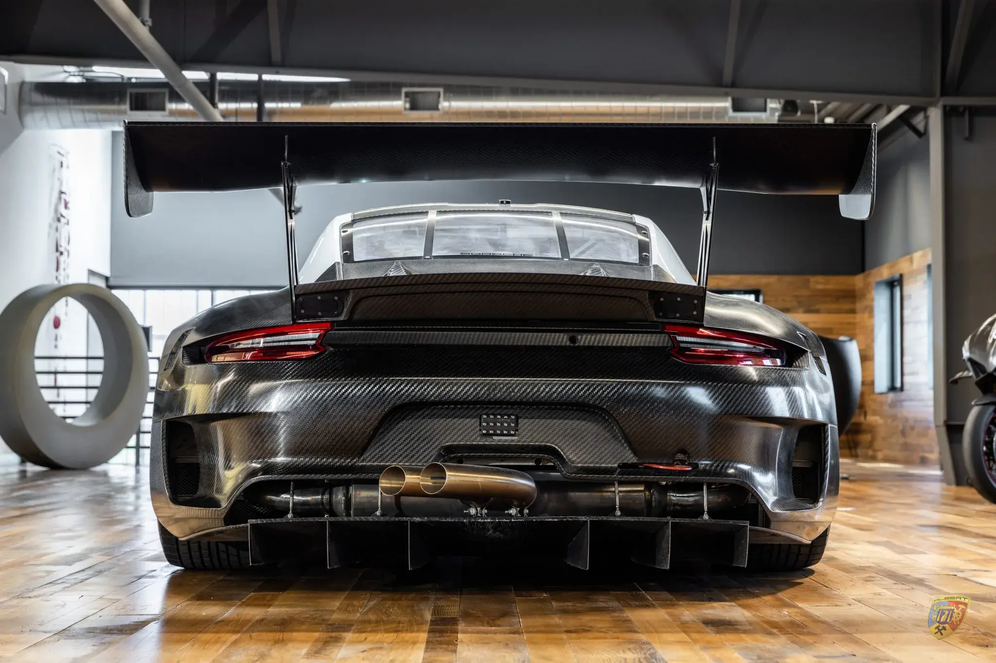 Porsche 991.2 GT3 R Auto und Ersatzteile