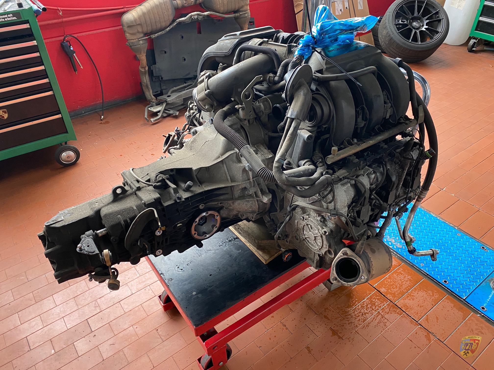 Porsche 987 Cayman Motorschaden und Upgrade auf 3.7 Liter Asar