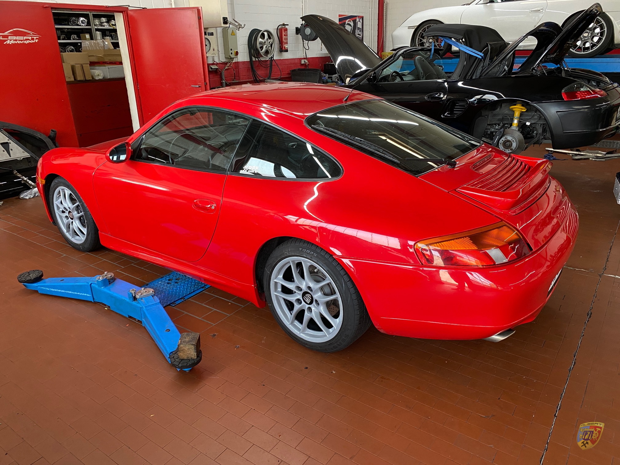 Porsche 996 Carrera Motorschaden Hoppius