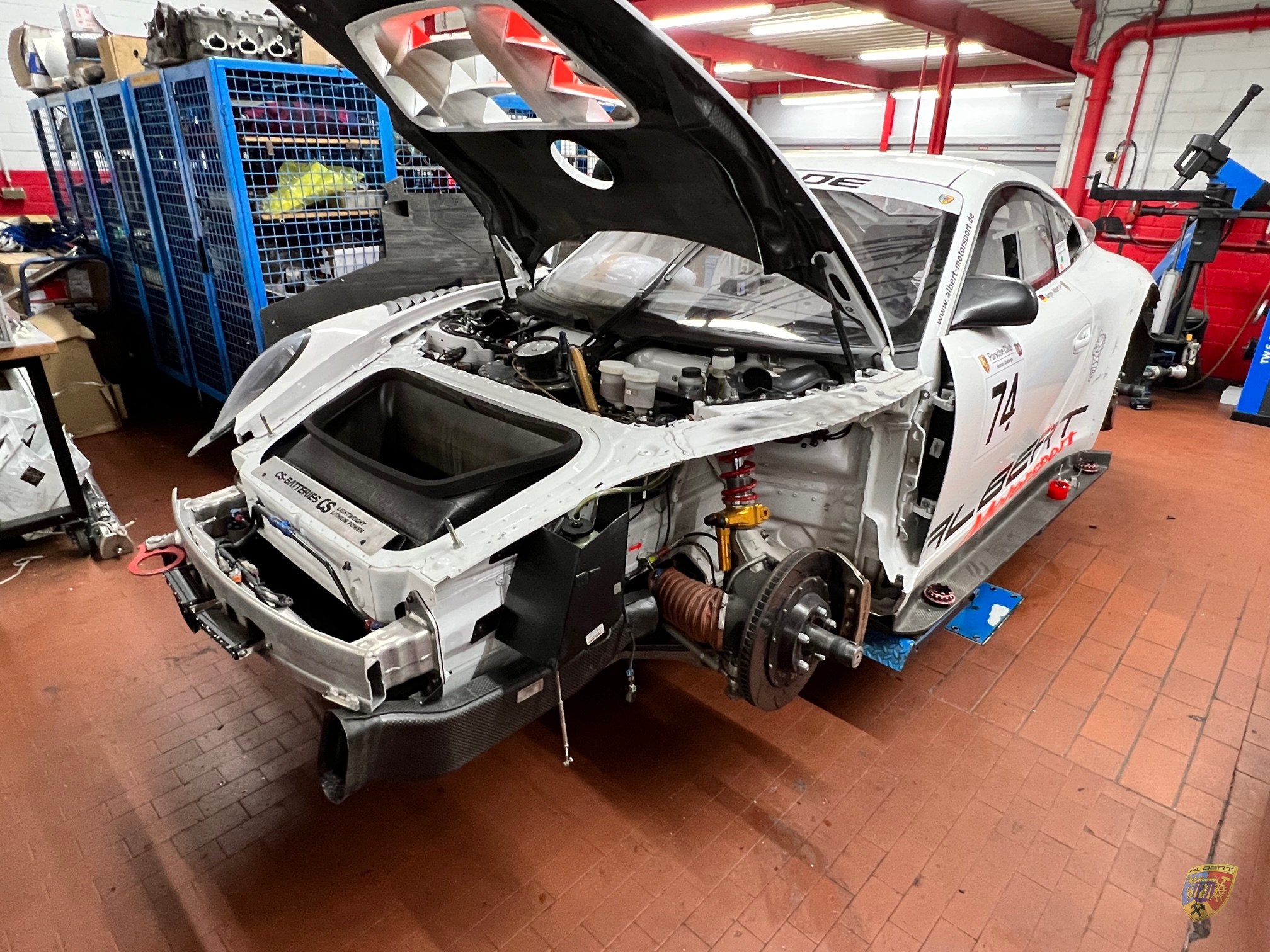 Porsche 991 GT3 MR Umbau auf 991 GT3 R by Albert Motorsport
