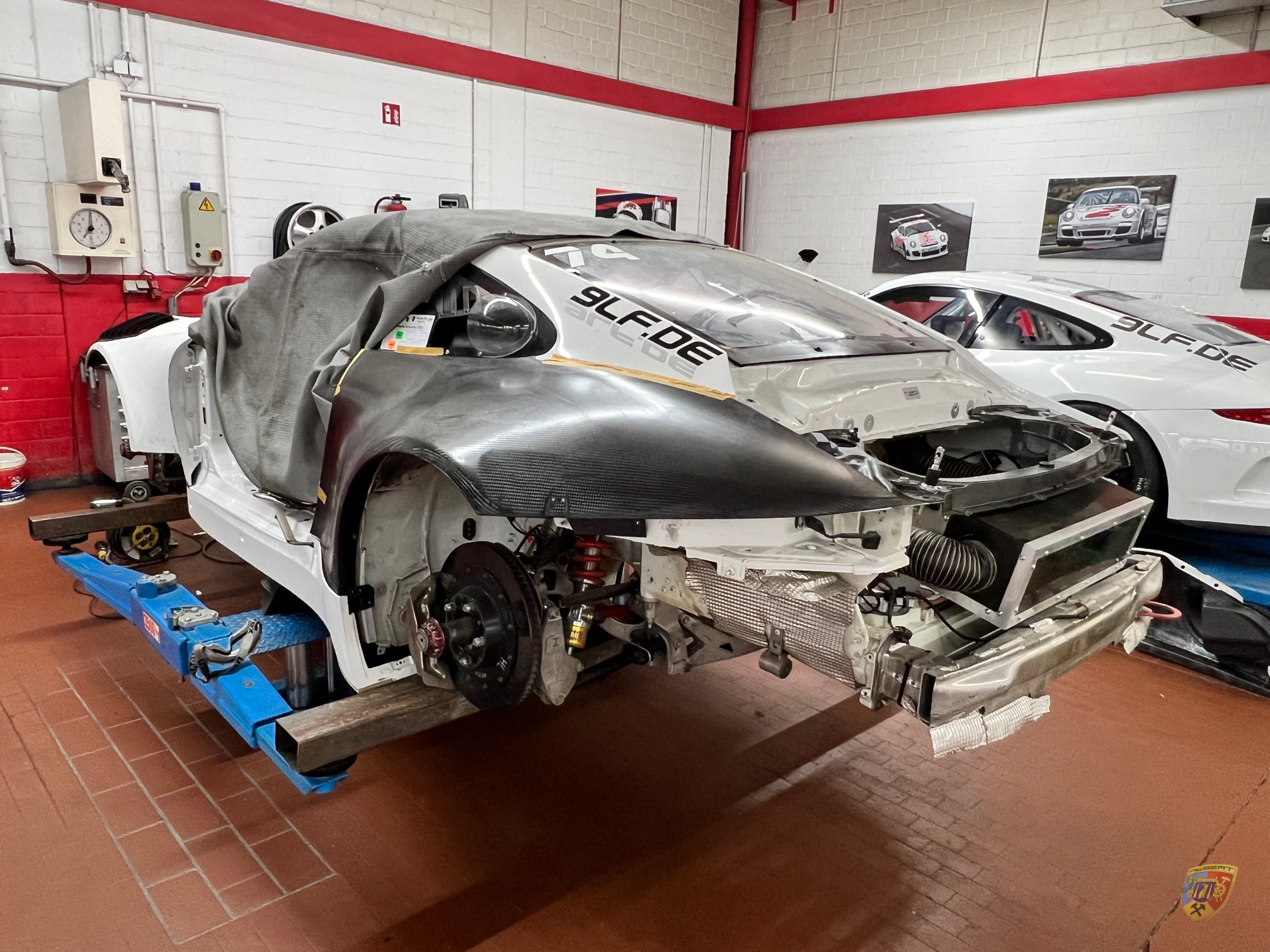 Porsche 991 GT3 MR Umbau auf 991 GT3 R by Albert Motorsport