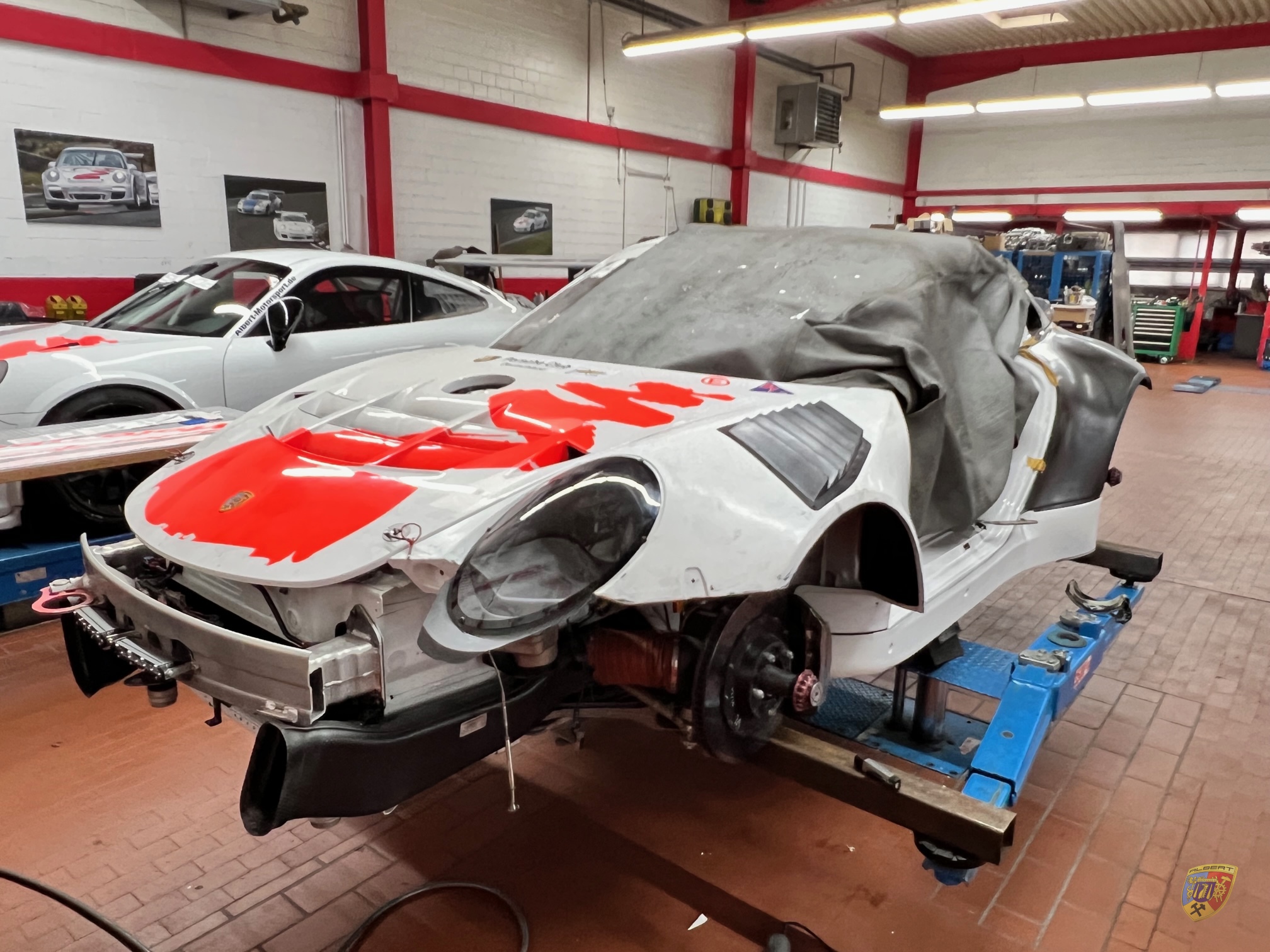 Porsche 991 GT3 MR Umbau auf 991 GT3 R by Albert Motorsport