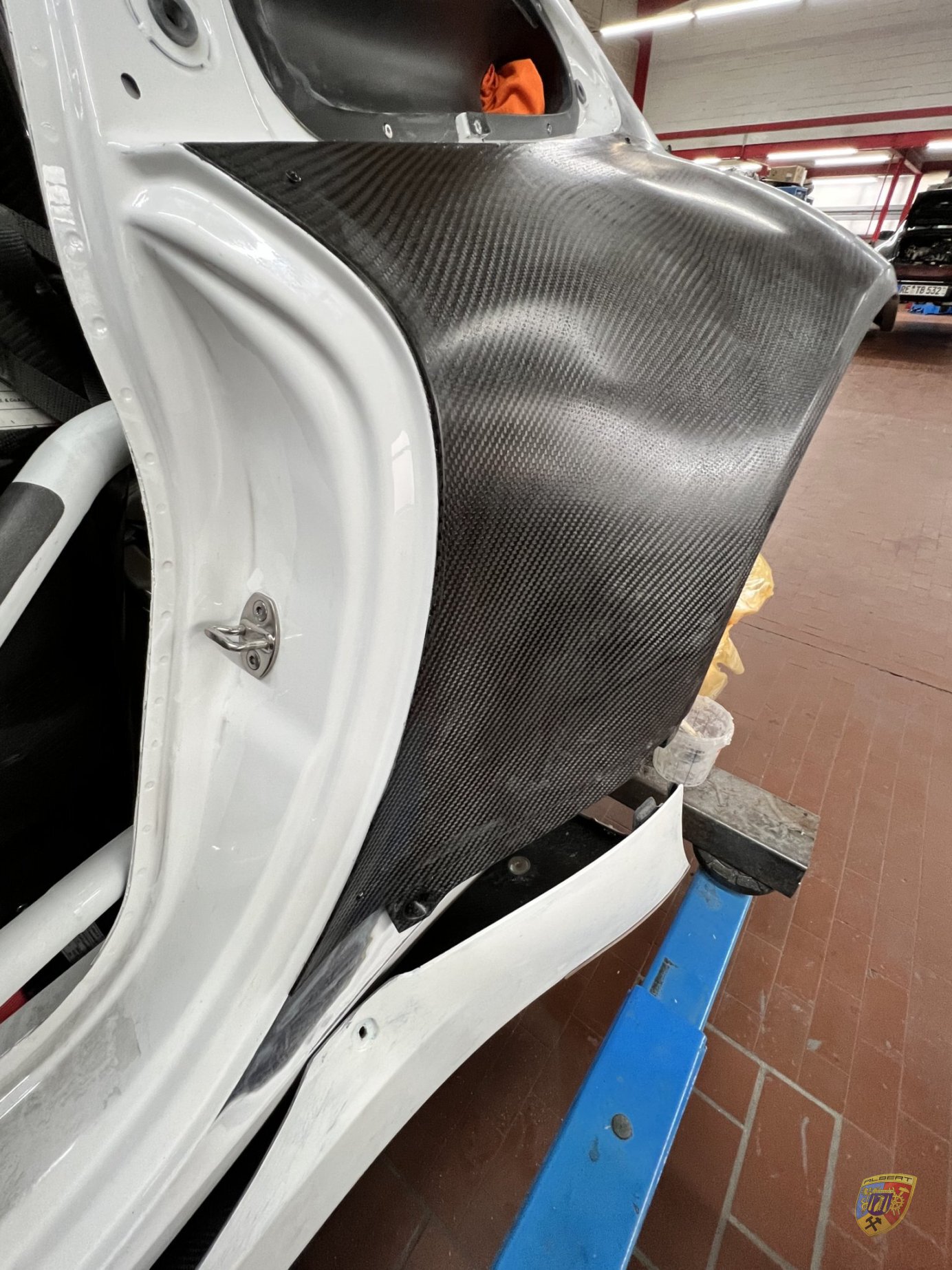 Porsche 991 GT3 MR Umbau auf 991 GT3 R by Albert Motorsport
