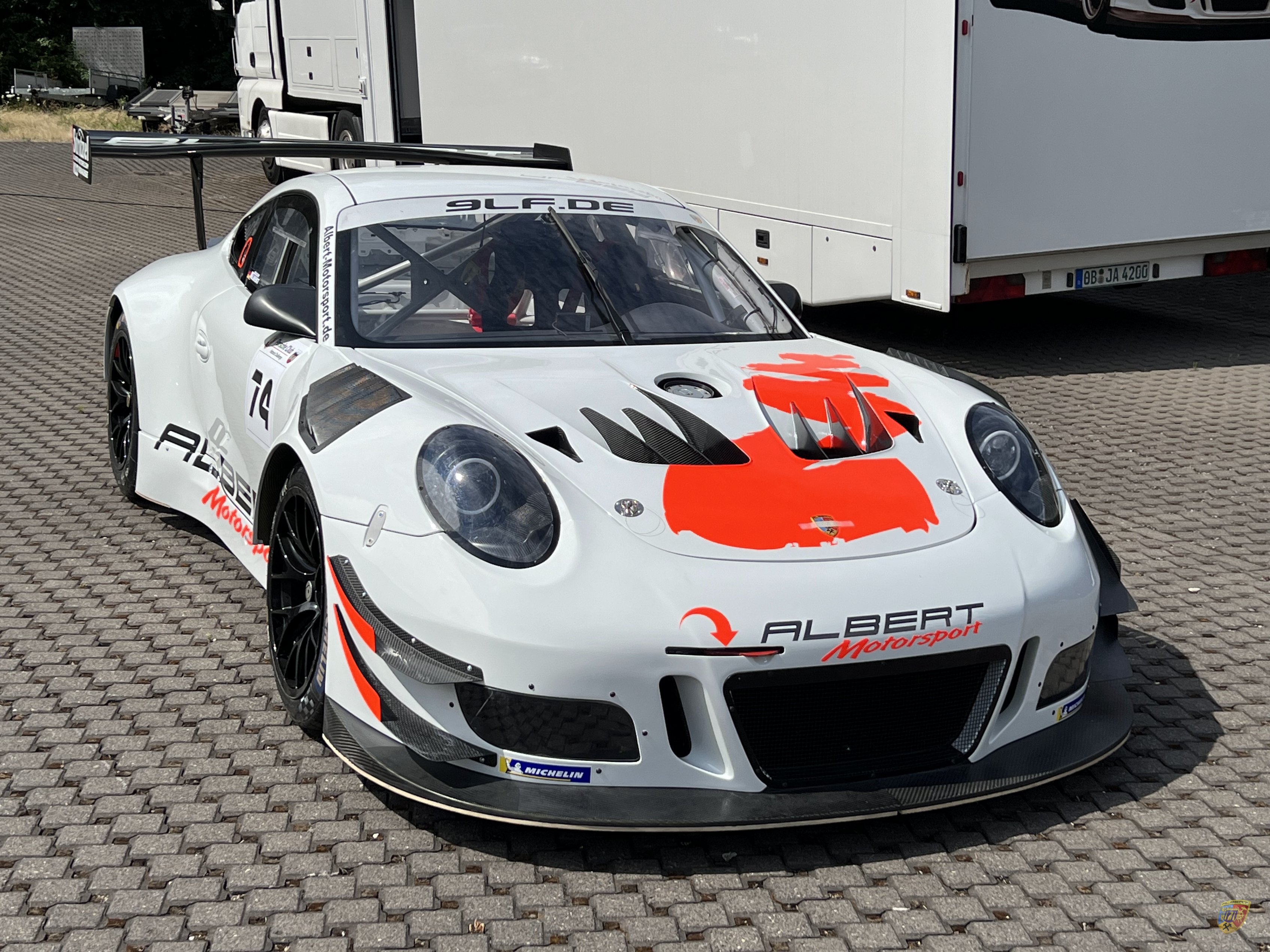 Porsche 991 GT3 MR Umbau auf 991 GT3 R by Albert Motorsport