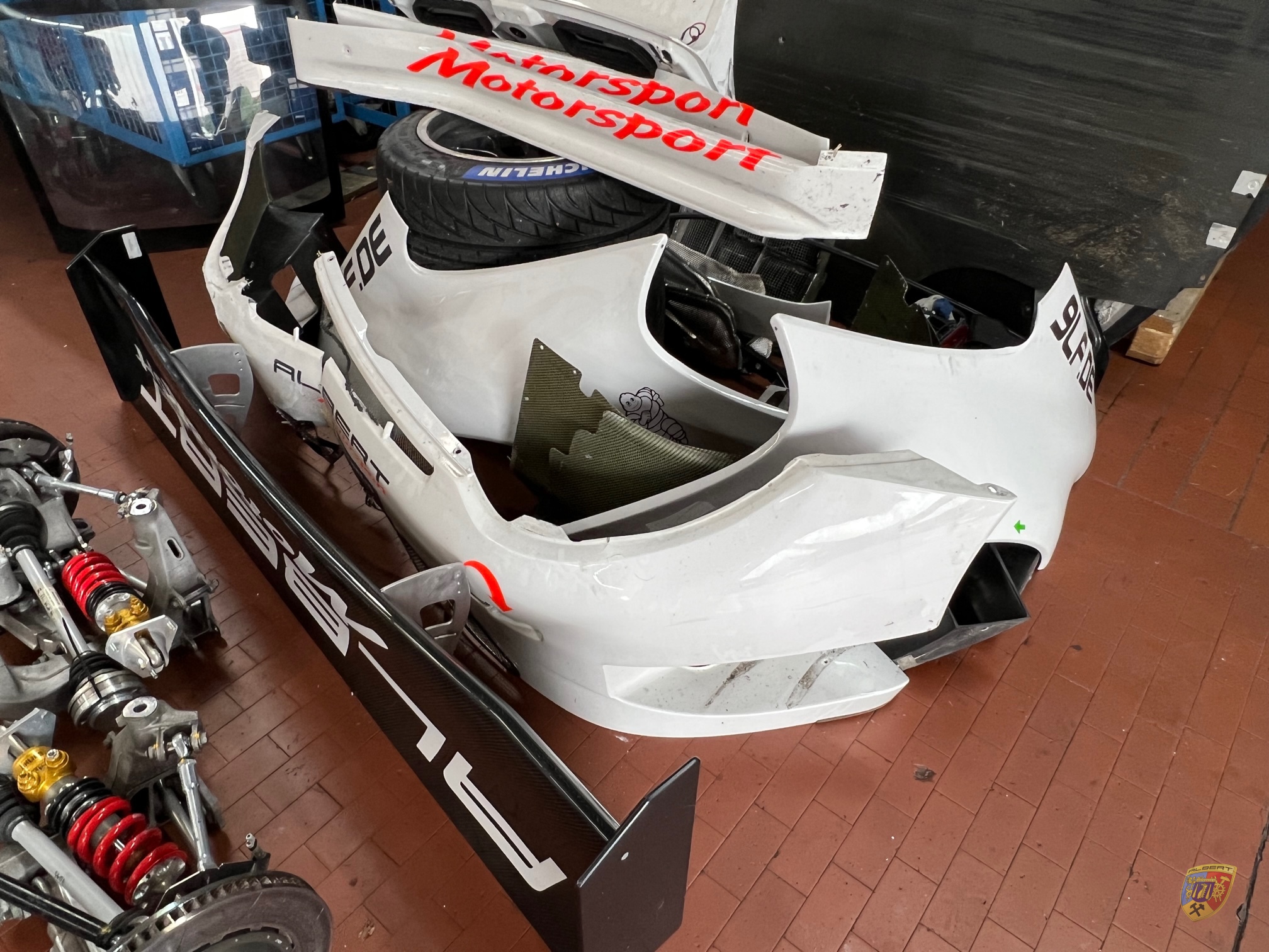 Porsche 997 GT3 R Unfallschaden Wasxxx