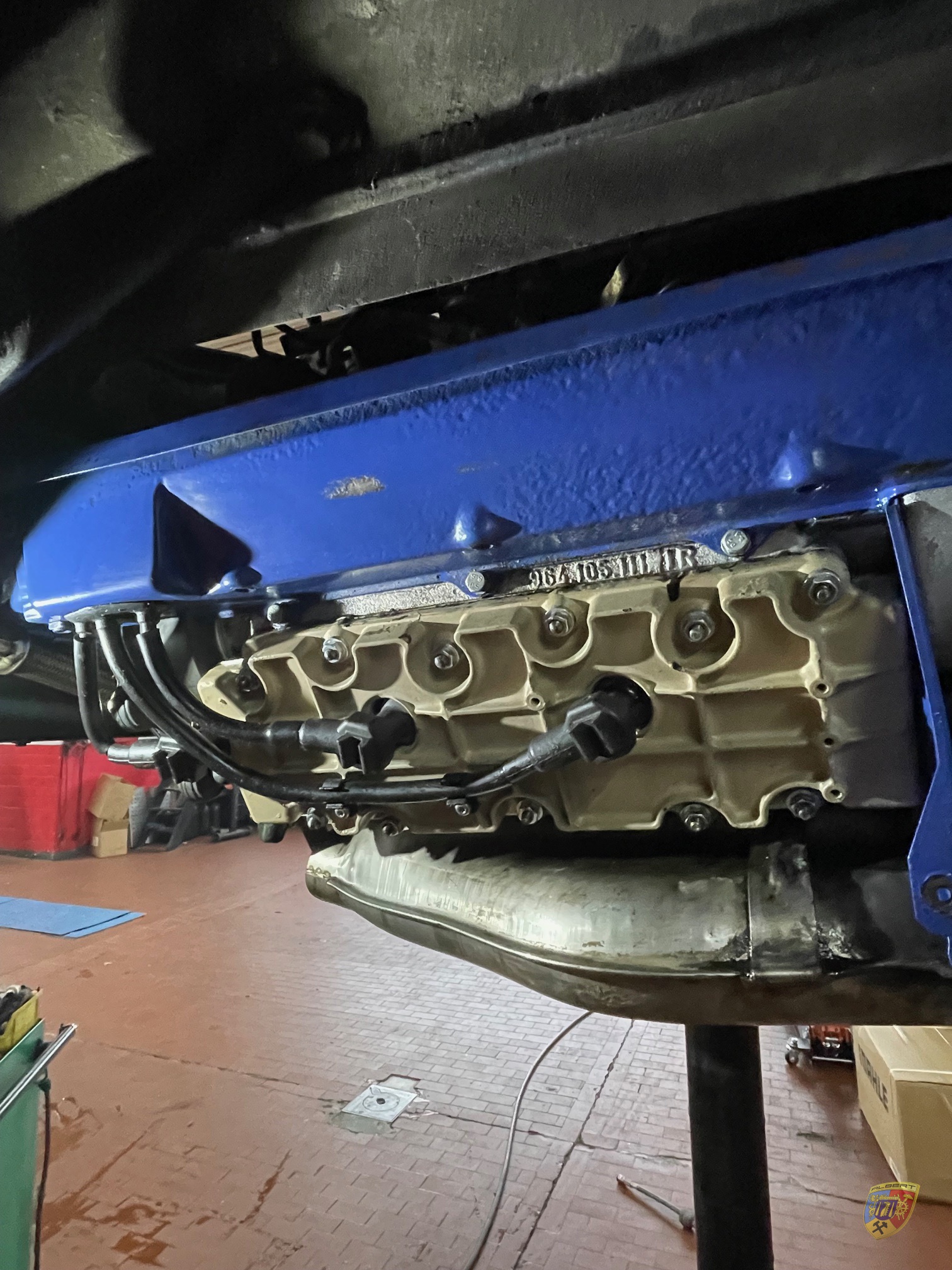 Porsche 964 Carrera Steuerketten-Kästen abdichten bei Albert Motorsport