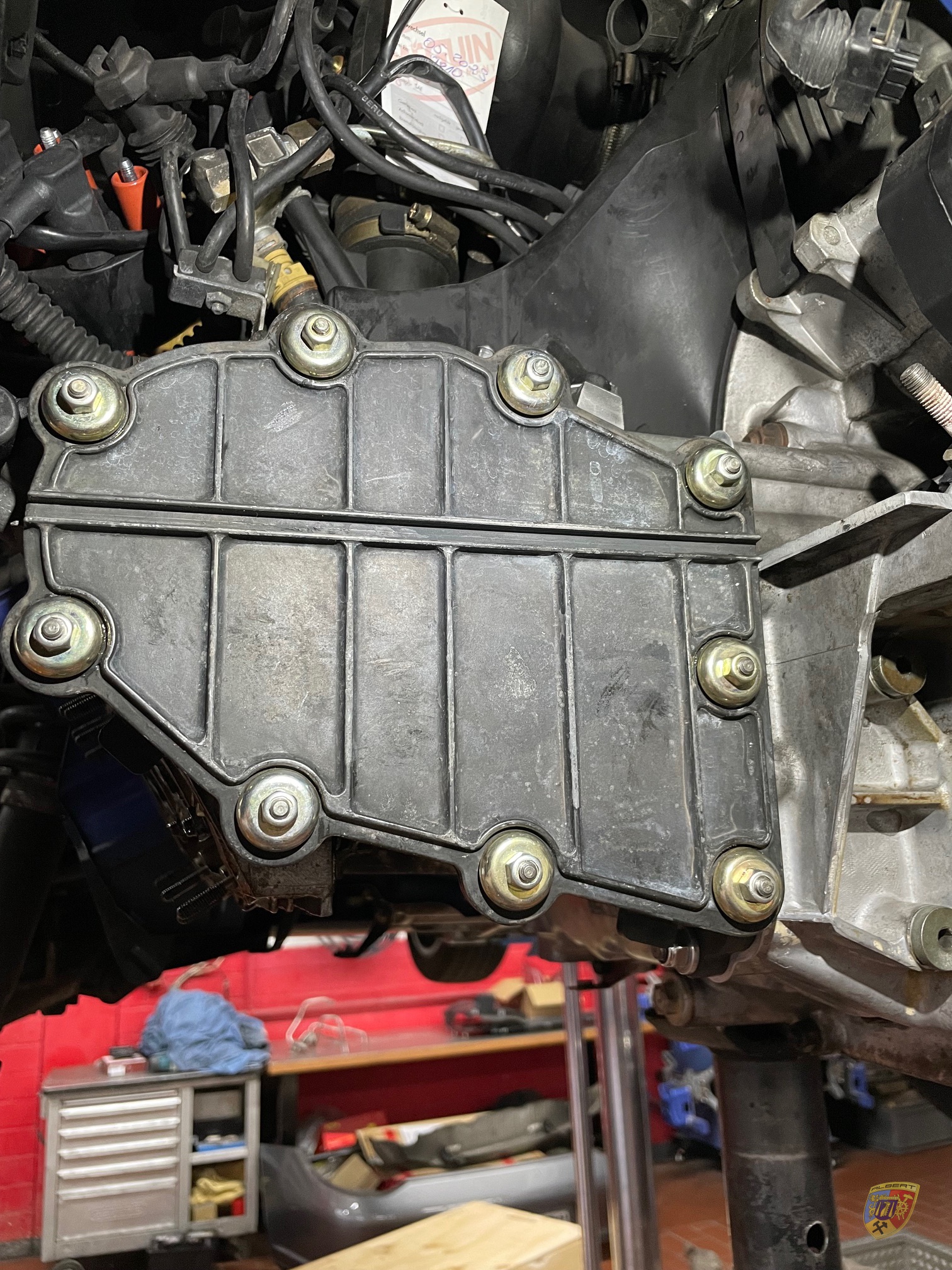 Porsche 964 Carrera Steuerketten-Kästen abdichten bei Albert Motorsport