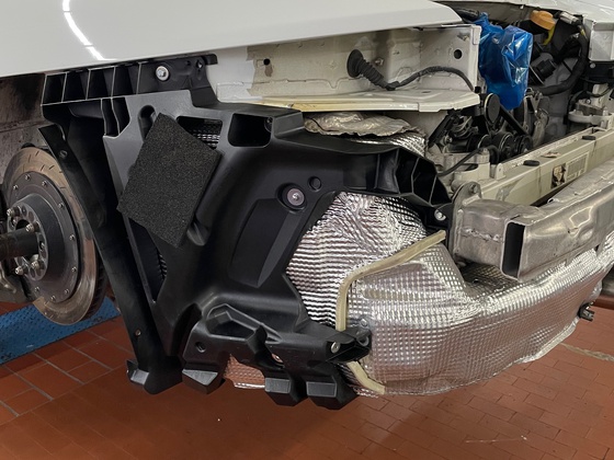 Porsche 991 GT3 Cup Unfallschaden van Sprxxxx Reparatur bei Albert Motorsport