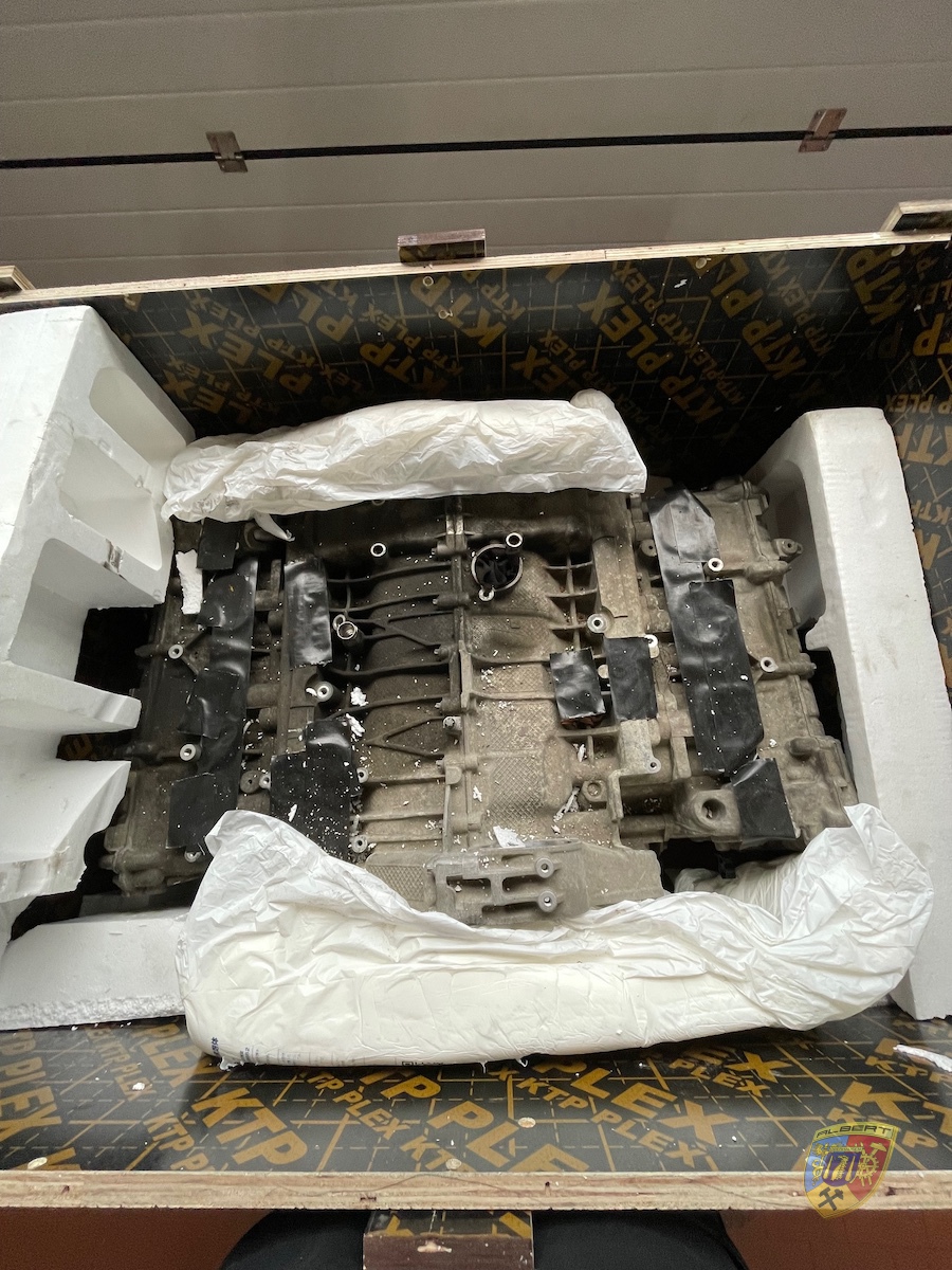 997 Carrera Motorschaden Abu Dhabi Reparatur bei Albert Motorsport