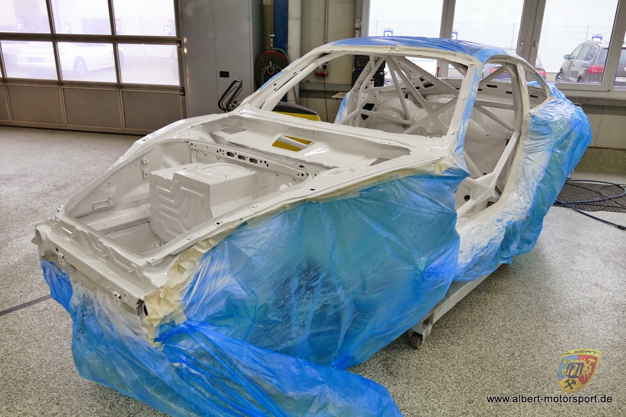 Porsche 996 GT3 Cup Neuaufbau auf Carrera Karosserie