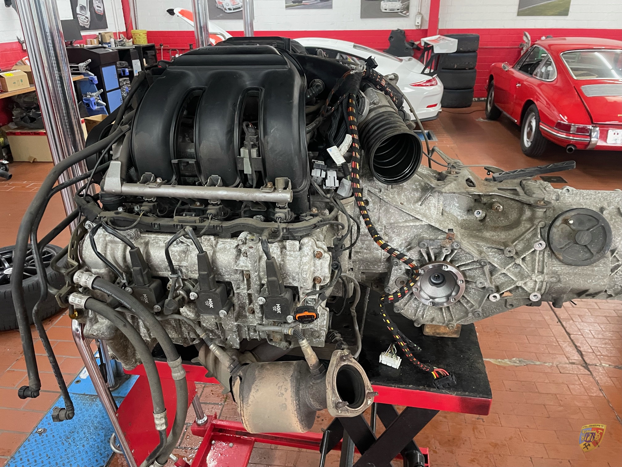Porsche Cayman Grommxxxx Motorschaden Reparatur bei Albert Motorsport