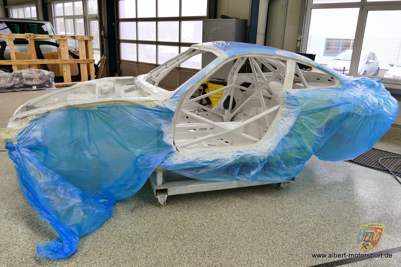 Porsche 996 GT3 Cup Neuaufbau auf Carrera Karosserie