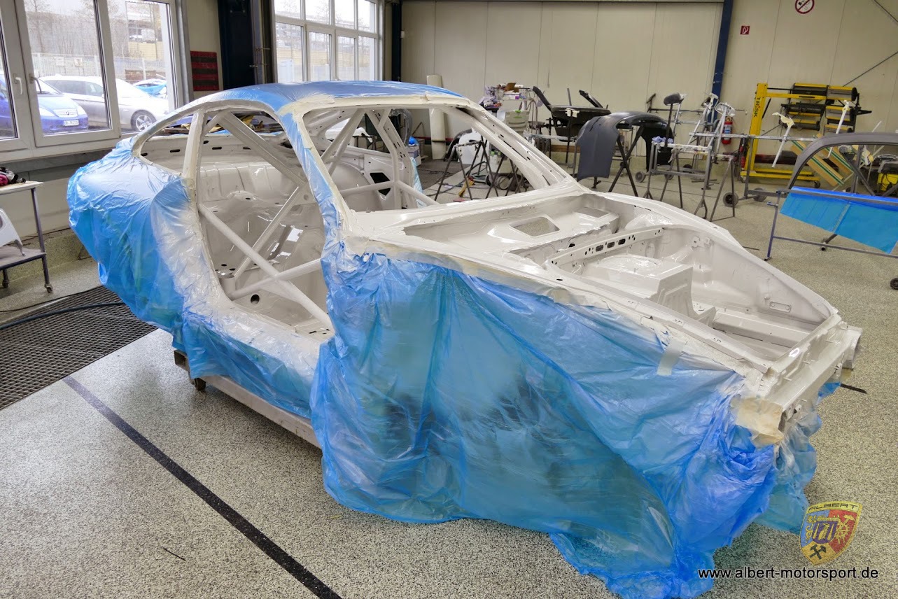 Porsche 996 GT3 Cup Neuaufbau auf Carrera Karosserie