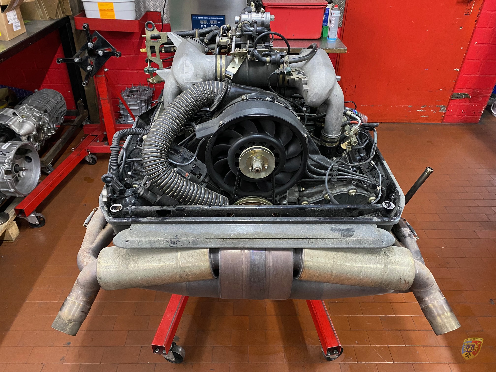 Porsche 964 Rennwagen Motorschaden Strube Reparatur bei Albert Motorsport
