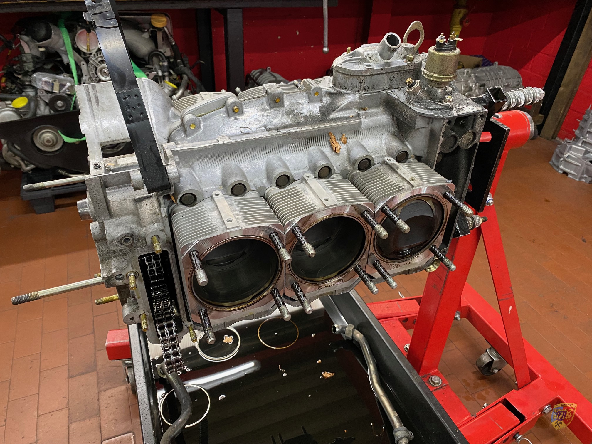 Porsche 964 Rennwagen Motorschaden Strube Reparatur bei Albert Motorsport