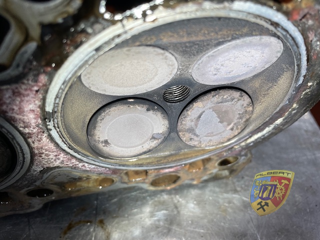 Porsche 996 Carrera Motorschaden Reparatur de Lessxxxxx bei Albert Motorsport
