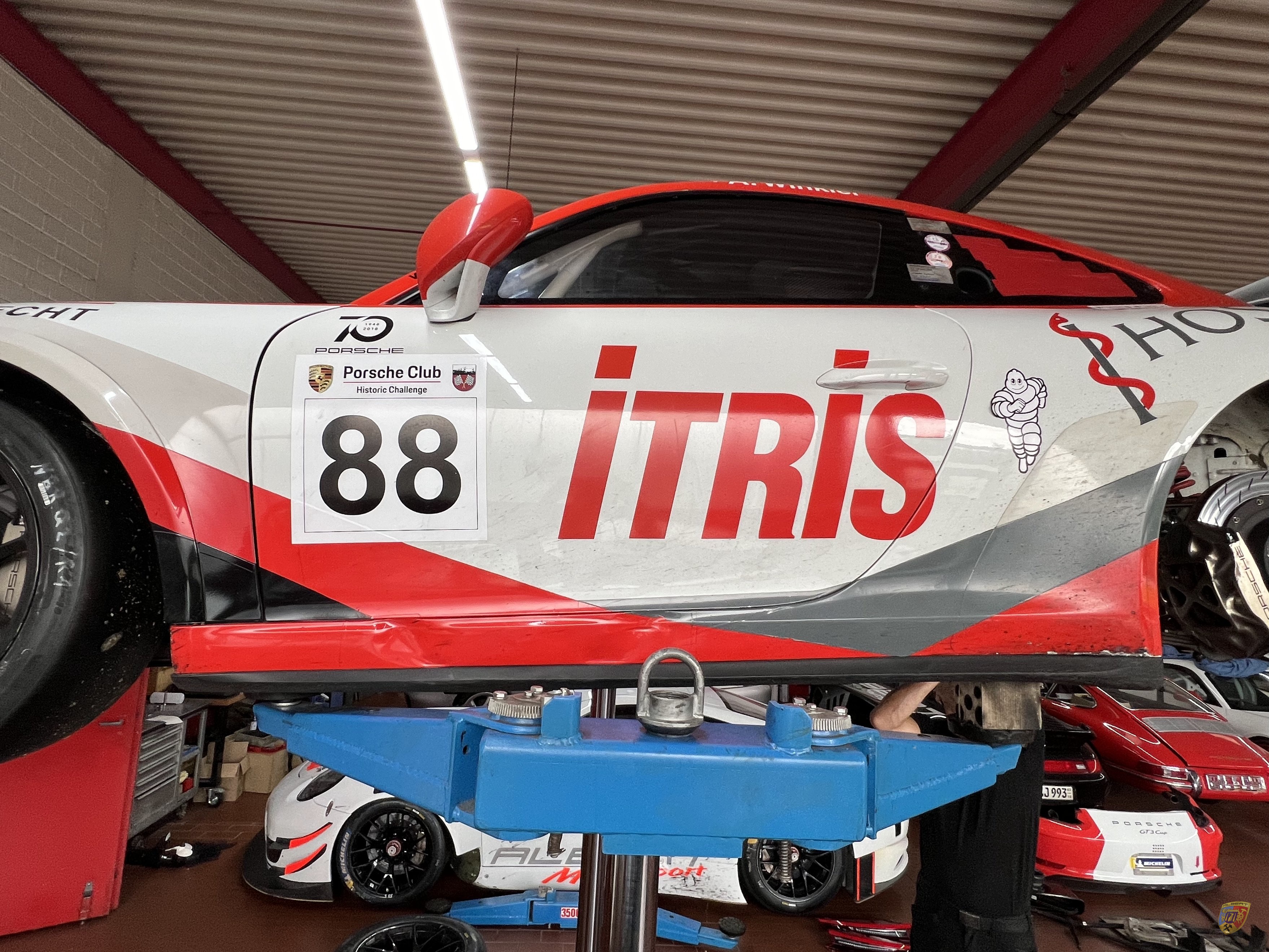 Porsche 991.2 GT3 Cup 2019 Unfallschaden Reparatur bei Albert Motorsport