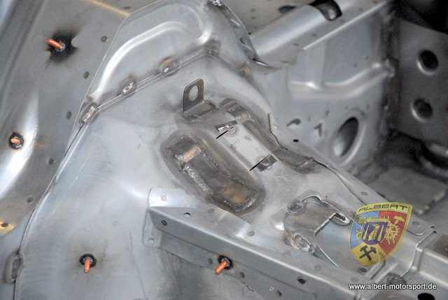Porsche 997 GT3 RSR Karosserie Neuaufbau Albert Motorsport