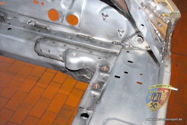 Porsche 997 GT3 RSR Karosserie Neuaufbau Albert Motorsport