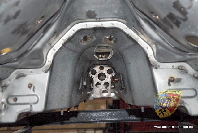 Porsche 997 GT3 RSR Karosserie Neuaufbau Albert Motorsport
