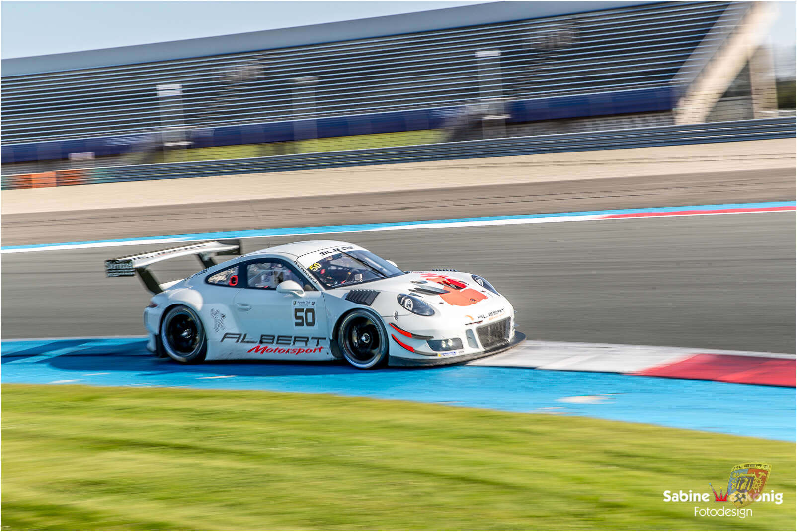 PCHC - ASSEN - 2024 Team Albert Motorsport - Sabine Waskönig Edition