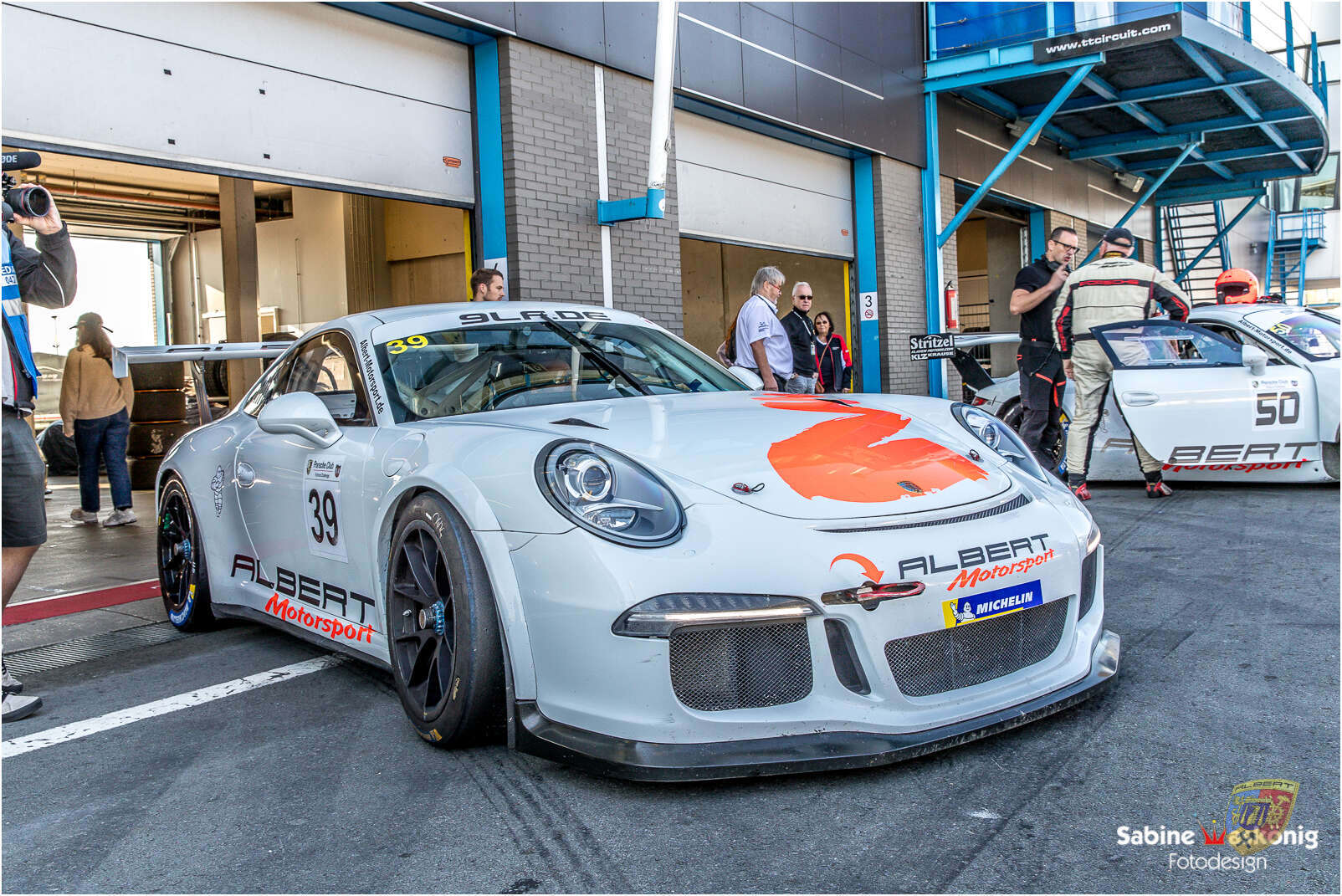 PCHC - ASSEN - 2024 Team Albert Motorsport - Sabine Waskönig Edition