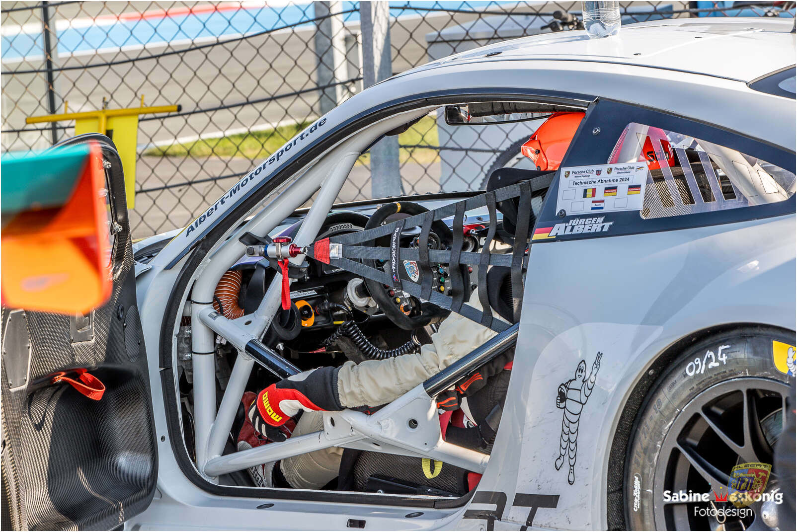 PCHC - ASSEN - 2024 Team Albert Motorsport - Sabine Waskönig Edition