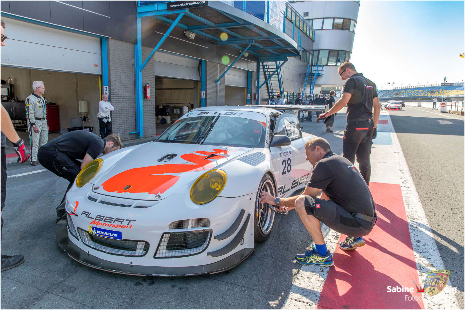 PCHC - ASSEN - 2024 Team Albert Motorsport - Sabine Waskönig Edition