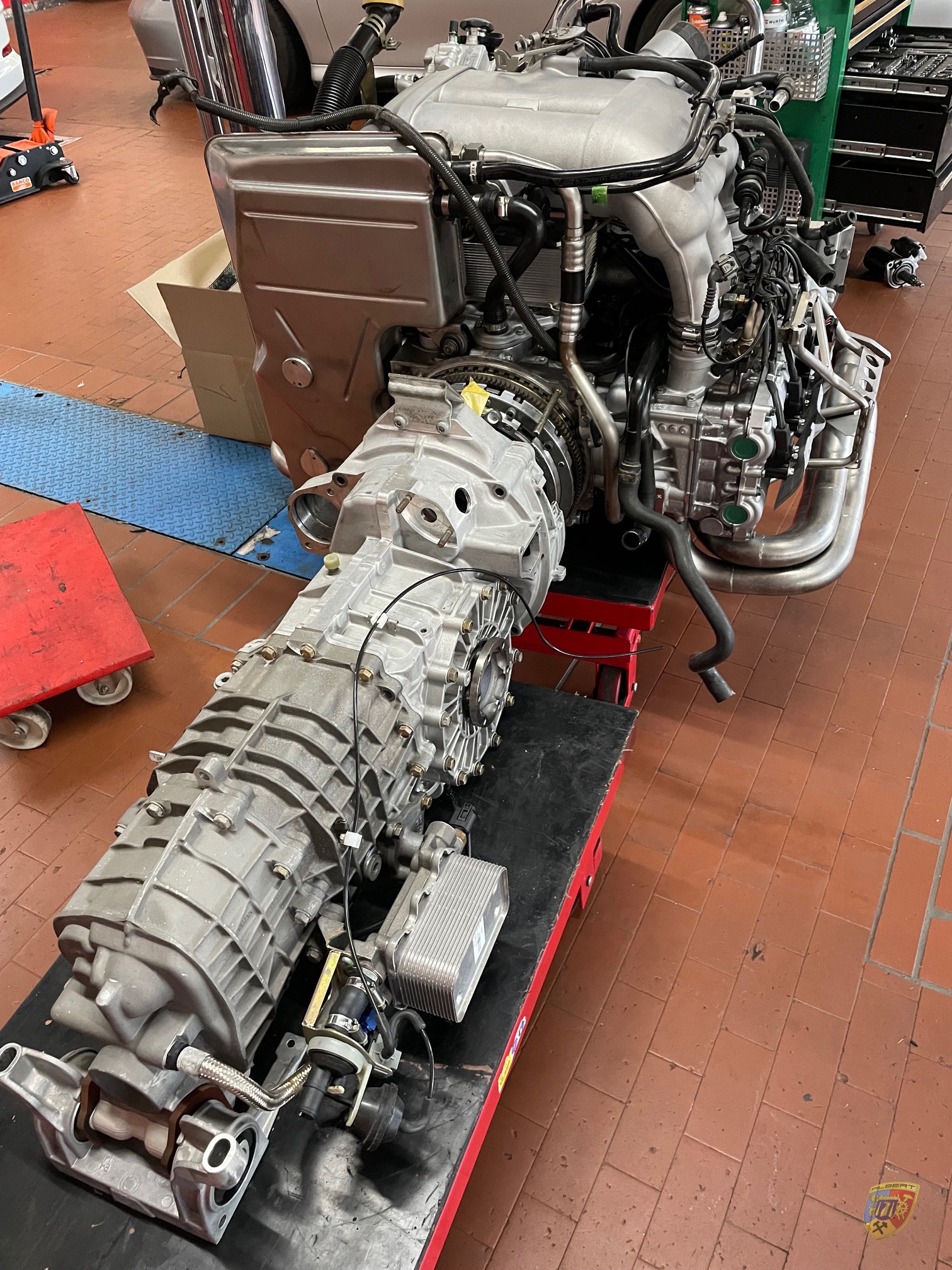 Porsche 996 GT3 engine failure and gearbox repair Hennie