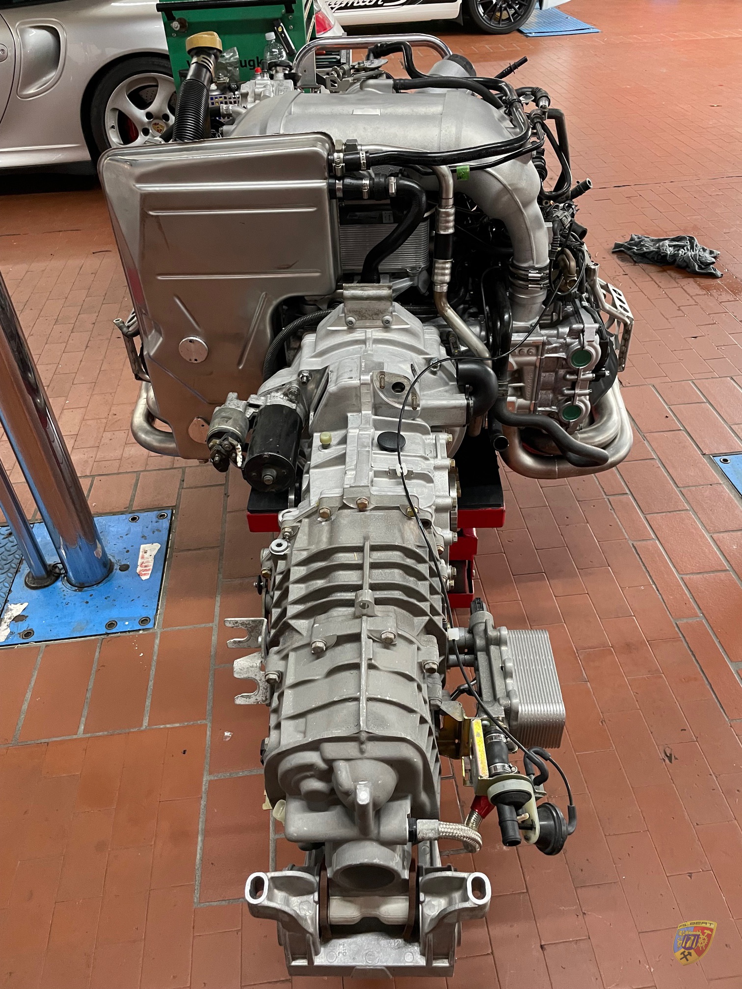 Porsche 996 GT3 engine failure and gearbox repair Hennie