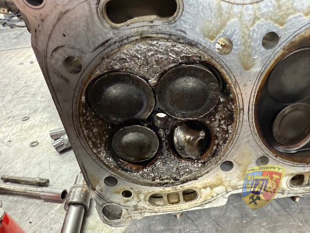 Porsche 991 MR 4.3 Liter Motorschaden Reparatur bei Albert Motorsport