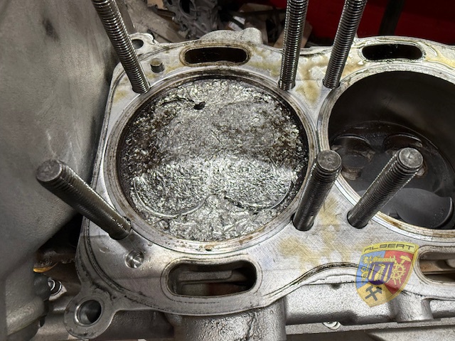Porsche 991 MR 4.3 Liter Motorschaden Reparatur bei Albert Motorsport