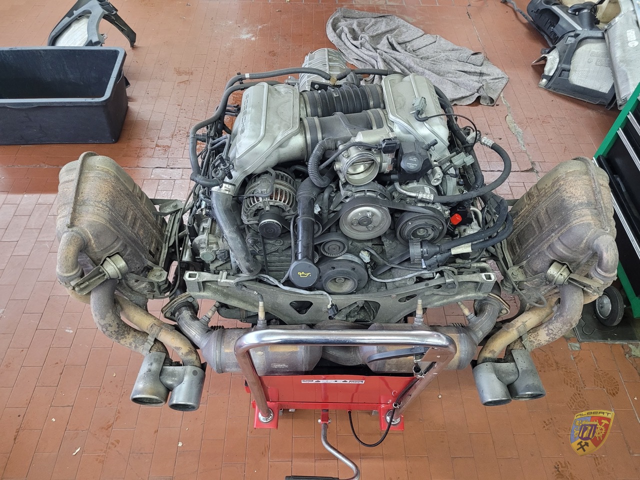 Porsche 997 Carrera Kunßxxx Motorschaden Reparatur bei Albert Motorsport