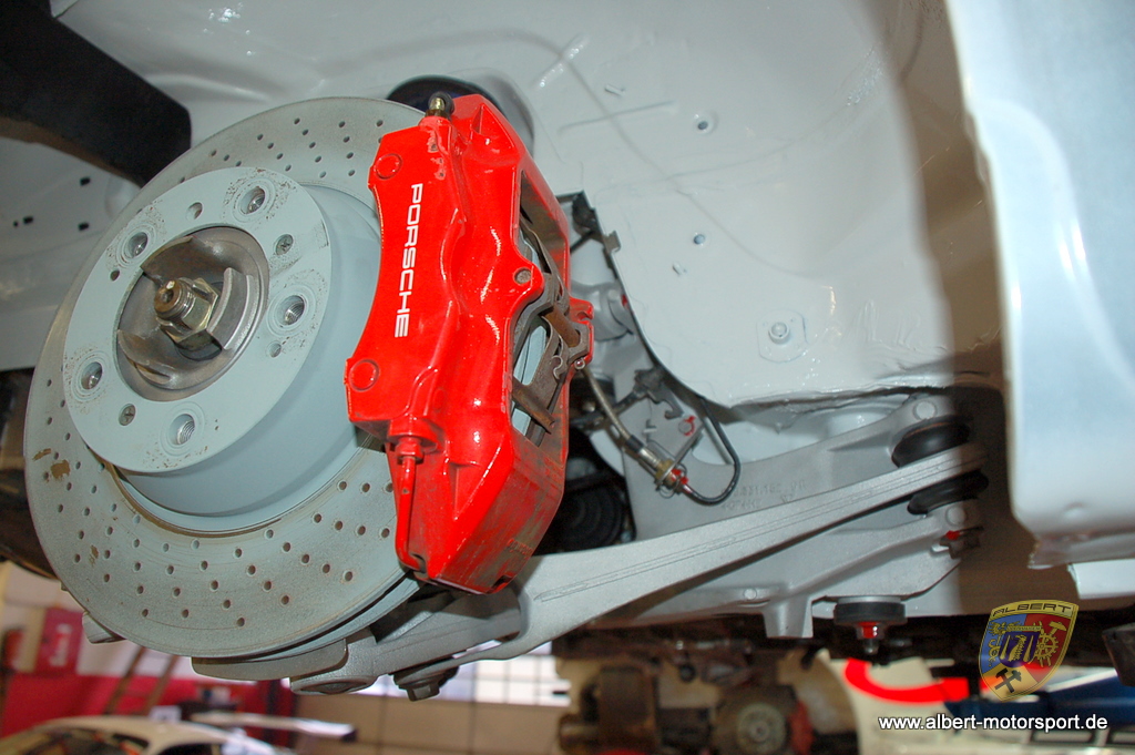 Porsche 996 GT3 RS Unfallschaden Neuaufbau