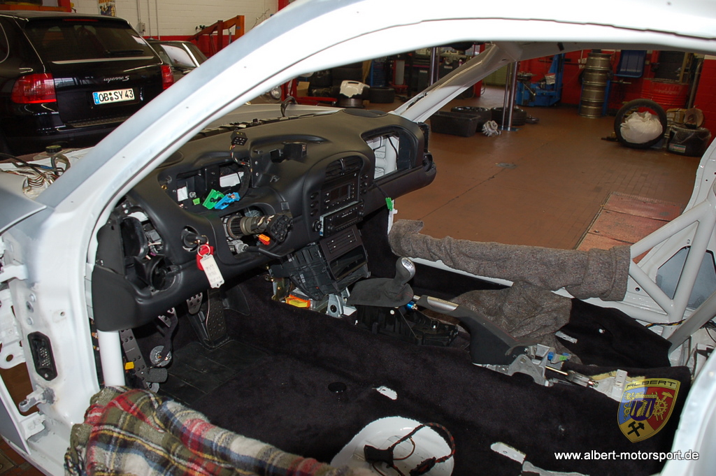 Porsche 996 GT3 RS Unfallschaden Neuaufbau