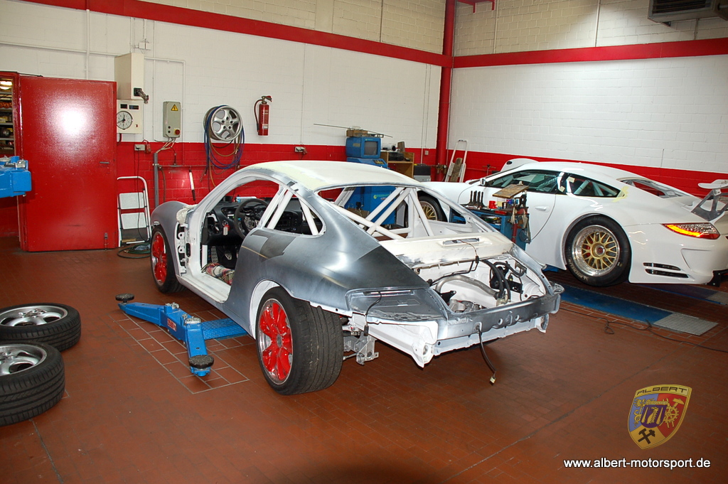 Porsche 996 GT3 RS Unfallschaden Neuaufbau