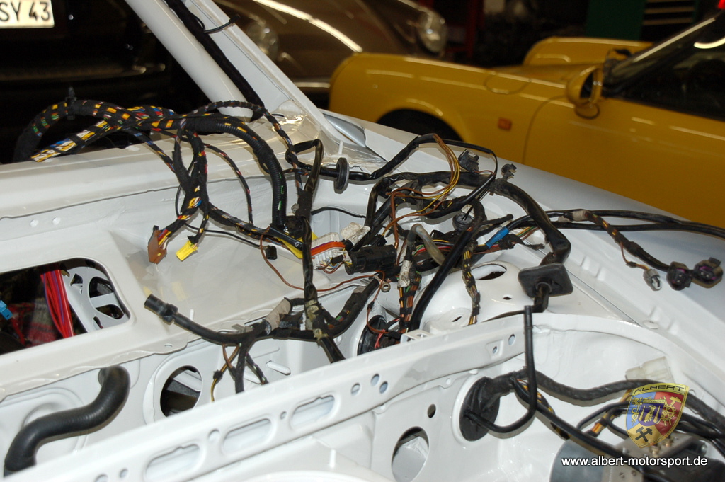 Porsche 996 GT3 RS Unfallschaden Neuaufbau