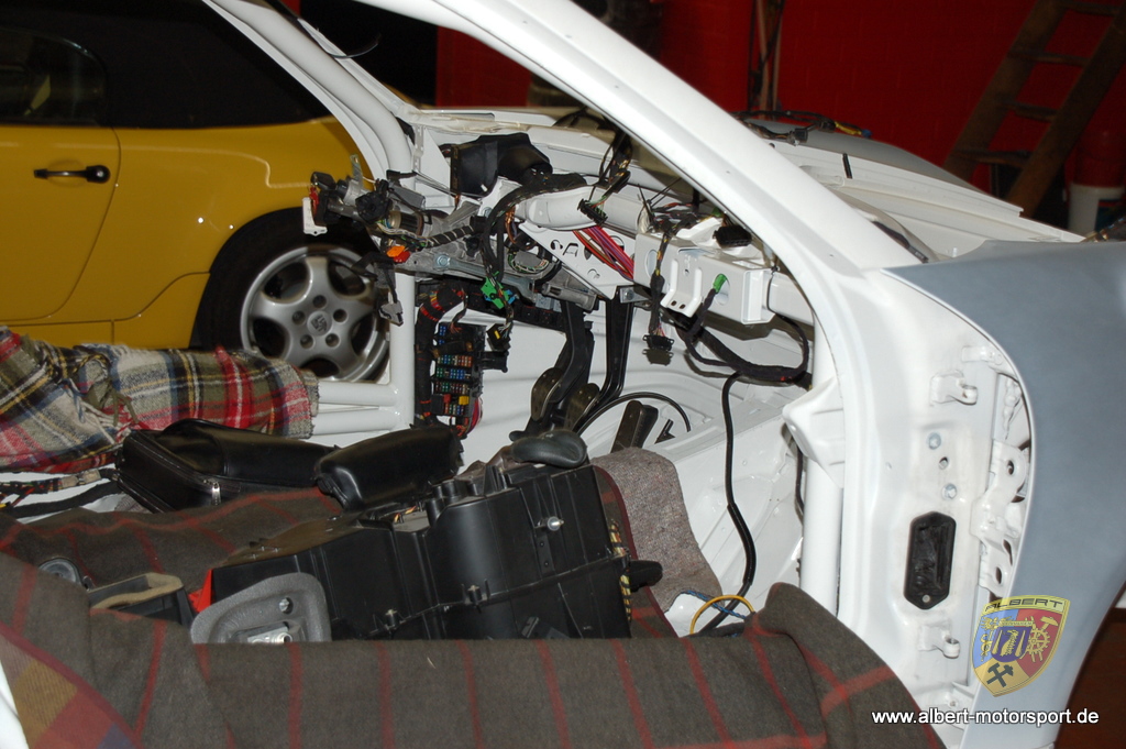 Porsche 996 GT3 RS Unfallschaden Neuaufbau